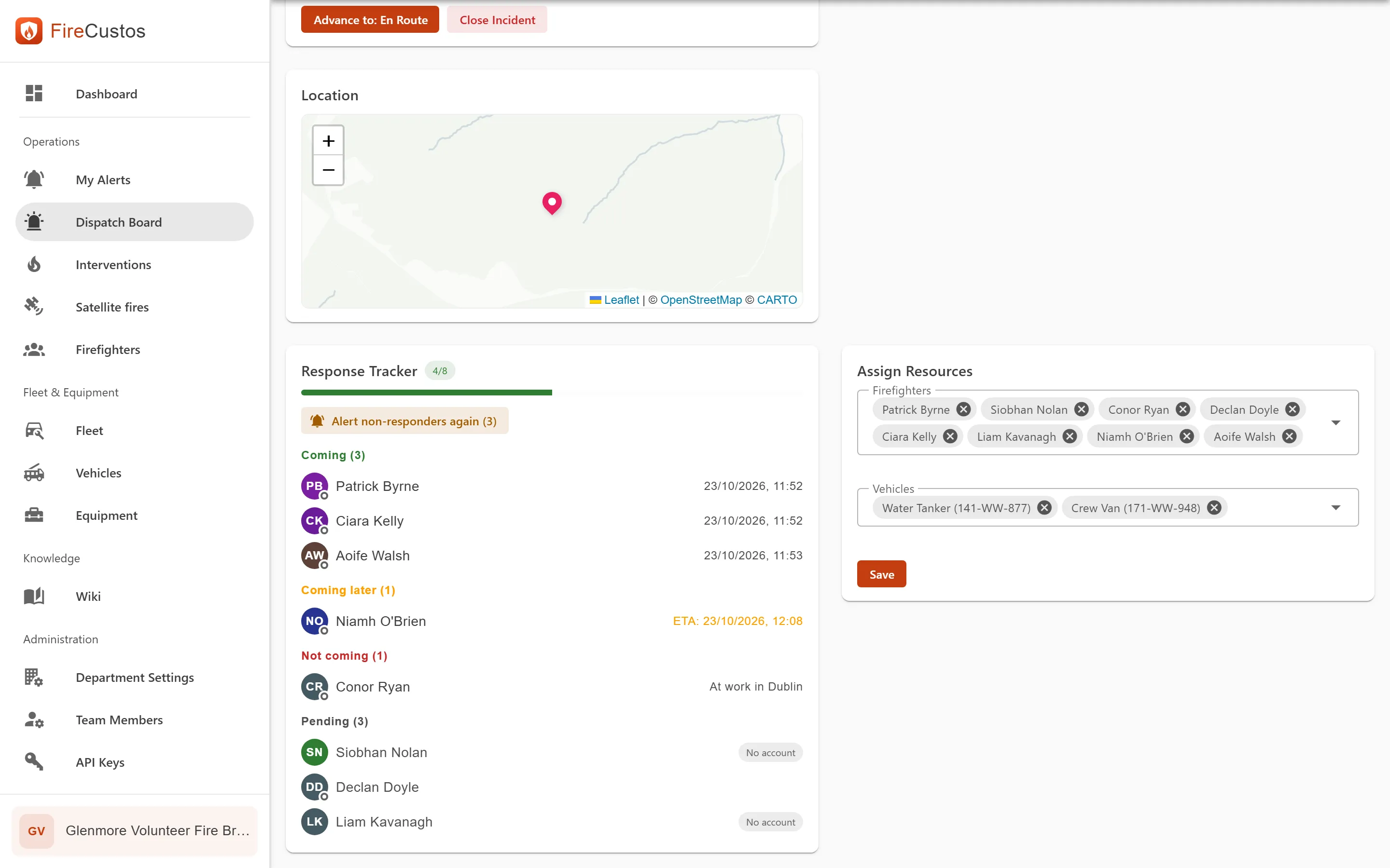 FireCustos dispatch view with a response tracker and assigned resources, showing demo data